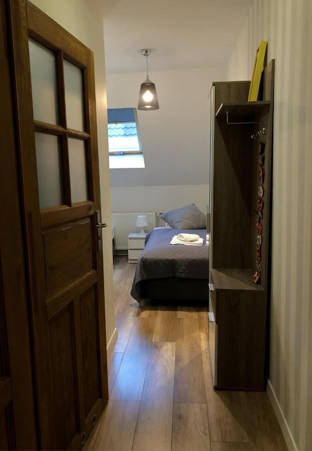 Dom Tkacki - Apartamenty - Pokoje - Jacuzzi Kudowa-Zdrój Exterior foto
