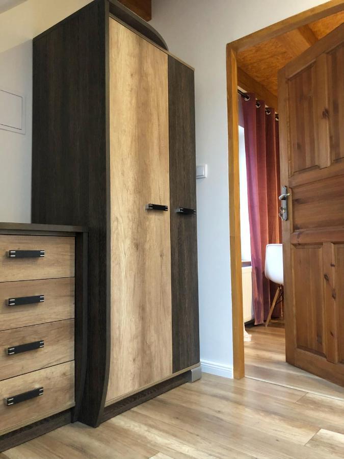 Dom Tkacki - Apartamenty - Pokoje - Jacuzzi Kudowa-Zdrój Exterior foto