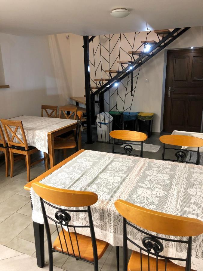 Dom Tkacki - Apartamenty - Pokoje - Jacuzzi Kudowa-Zdrój Exterior foto