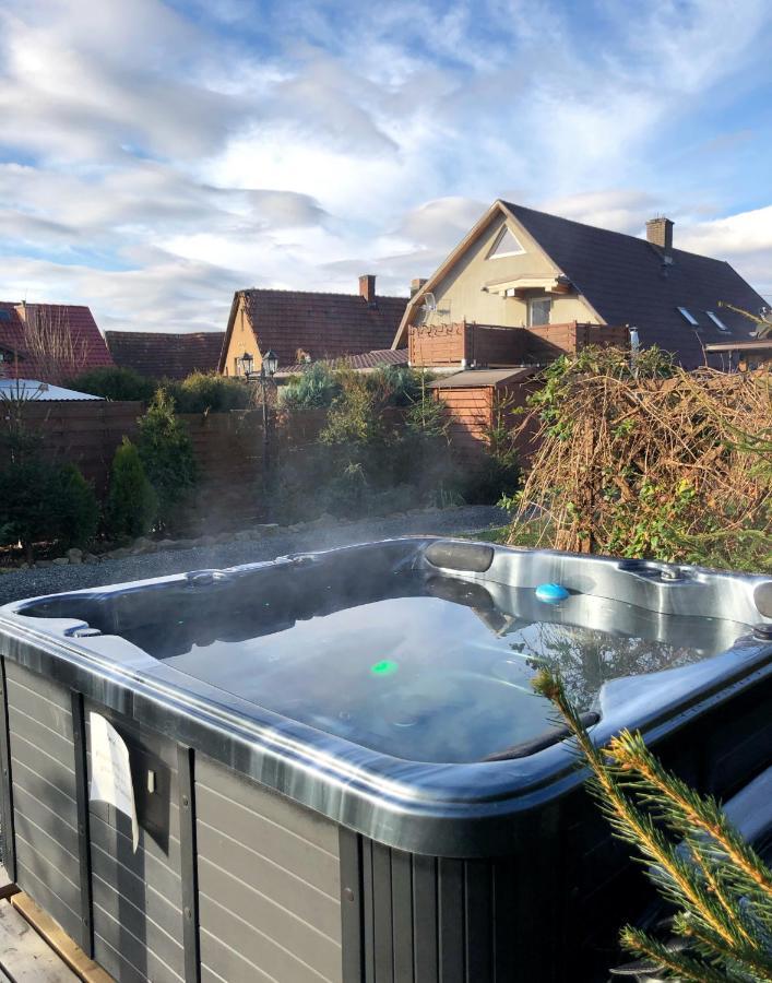 Dom Tkacki - Apartamenty - Pokoje - Jacuzzi Kudowa-Zdrój Exterior foto