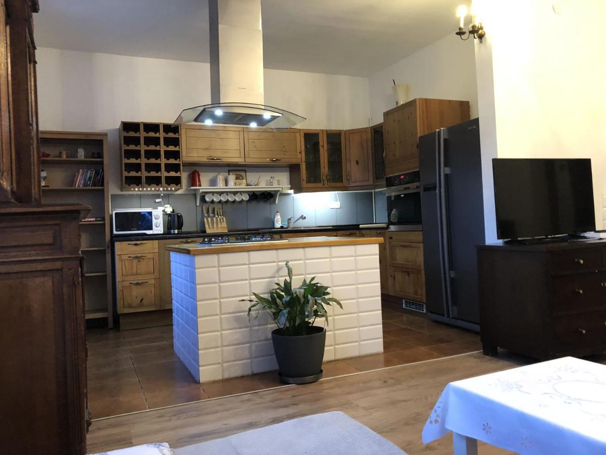 Dom Tkacki - Apartamenty - Pokoje - Jacuzzi Kudowa-Zdrój Exterior foto